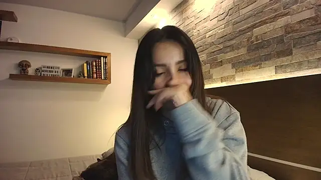 Snapshot of alicewilloww chatting on 10/15/25, 11:38 alicewilloww online show from 10/15/25, 11:38