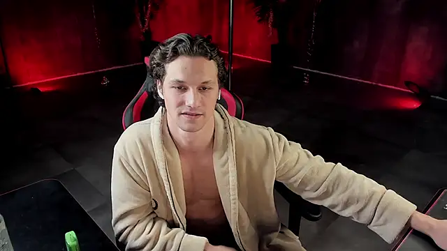 Snapshot of dirty-boss chatting on 01/23/25, 08:56 dirty-boss online show from 01/23/25, 08:56