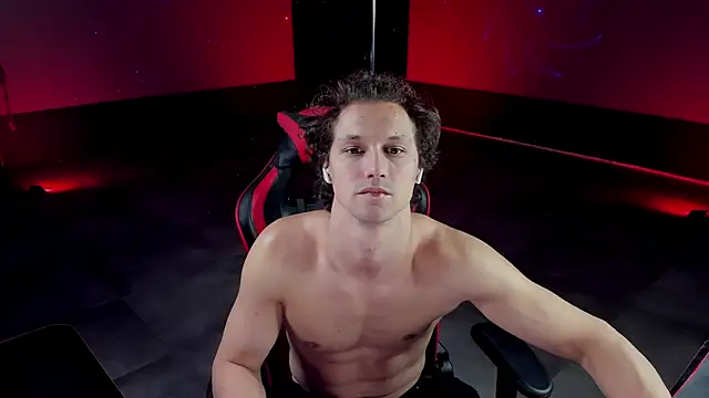 Snapshot of dirty-boss chatting on 02/02/25, 02:17 dirty-boss online show from 02/02/25, 02:17