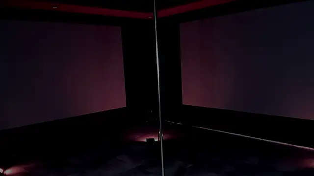 Snapshot of dirty-boss chatting on 03/20/25, 09:35 dirty-boss online show from 03/20/25, 09:35