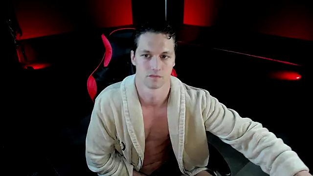 Snapshot of dirty-boss chatting on 09/27/25, 02:55 dirty-boss online show from 09/27/25, 02:55