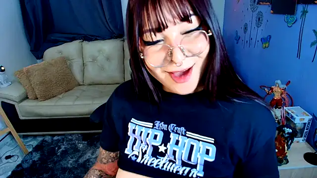 SweetIsabella x online show from 05/13/26, 05:05