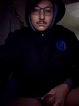 Snapshot of MrBiggBallz chatting on 01/19/25, 12:28 MrBiggBallz online show from 01/19/25, 12:28