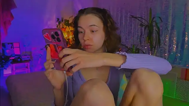 poli   online show from 01/08/26, 03:47