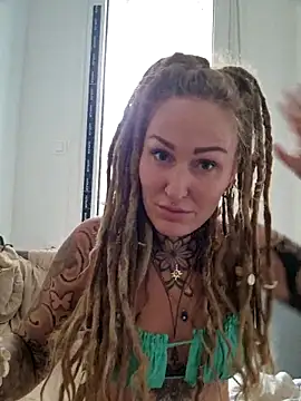 Mira-Grey89 online show from 06/17/26, 03:57