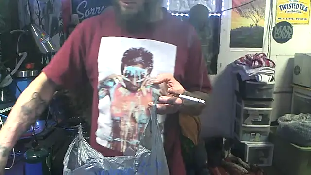 CloudDadddyyy420 online show from 11/10/25, 02:10