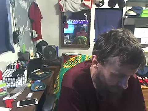 Snapshot of CloudDadddyyy420 chatting on 06/28/26, 01:28 CloudDadddyyy420 online show from 06/28/26, 01:28