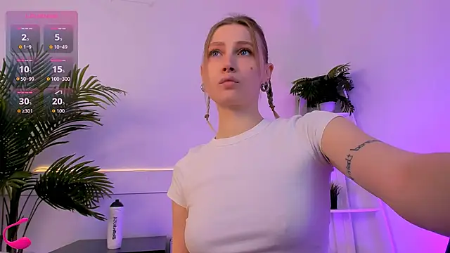 Jess Anders  online show from 11/26/25, 06:25