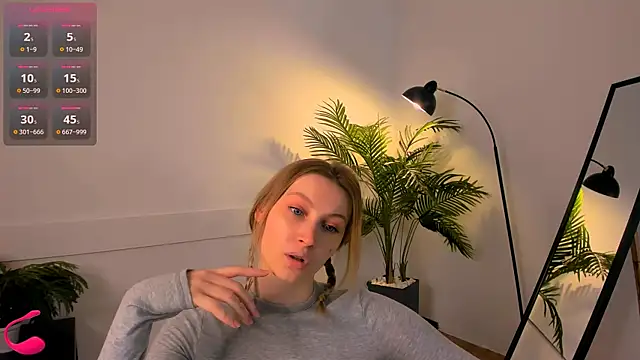 Jess Anders  online show from 12/20/25, 07:04