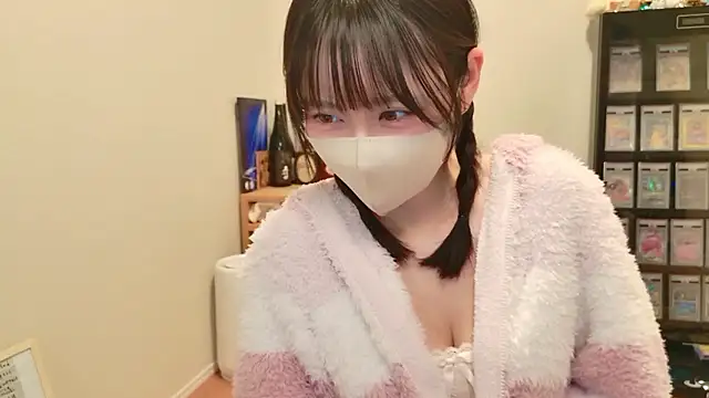 HIKARI x0 online show from 04/17/26, 02:20