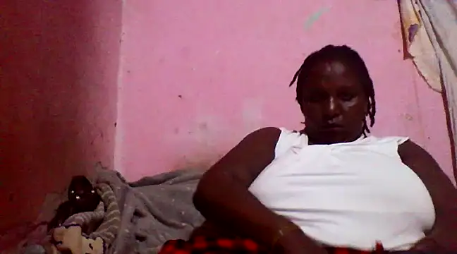 Snapshot of big_clits chatting on 02/22/25, 11:46 big clits online show from 02/22/25, 11:46