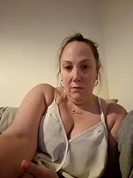 Snapshot of Wisie_Cutie chatting on 01/26/25, 10:24 Wisie Cutie online show from 01/26/25, 10:24