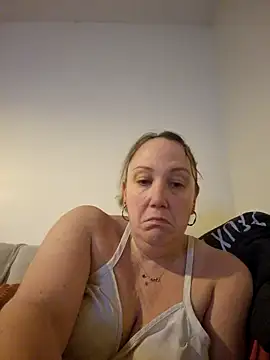Snapshot of Wisie_Cutie chatting on 01/30/25, 11:02 Wisie Cutie online show from 01/30/25, 11:02