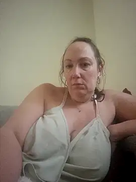 Snapshot of Wisie_Cutie chatting on 03/02/25, 05:25 Wisie Cutie online show from 03/02/25, 05:25