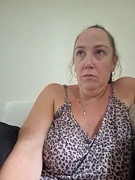 Snapshot of Wisie_Cutie chatting on 09/13/25, 12:27 Wisie Cutie online show from 09/13/25, 12:27