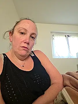 Wisie Cutie online show from 03/19/26, 04:00