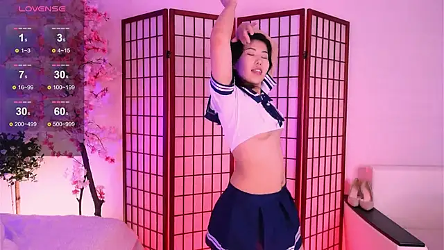 Snapshot of Wendy__Hills chatting on 09/18/25, 06:48 Wendy Hills online show from 09/18/25, 06:48