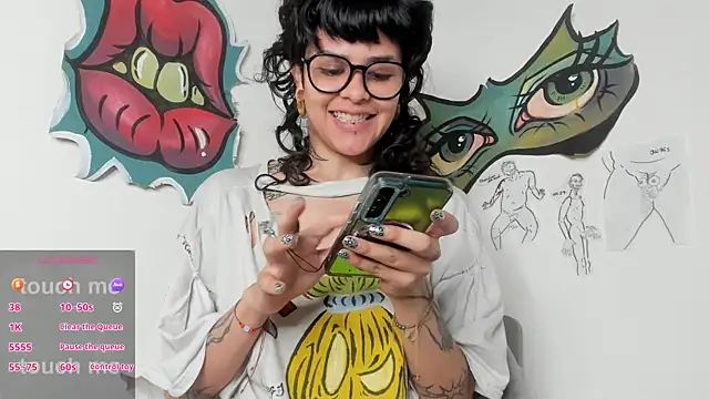 trinitty online show from 04/11/26, 11:53