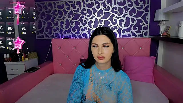 Snapshot of naughtycleo chatting on 01/10/25, 02:25 naughtycleo online show from 01/10/25, 02:25