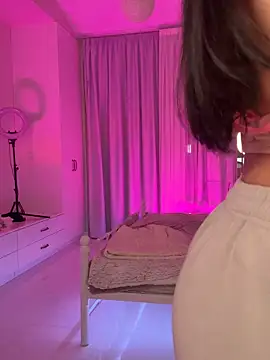 Meliazz online show from 03/25/26, 07:09