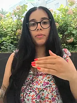 Snapshot of Annya-sweet chatting on 06/25/26, 02:21 Annya-sweet online show from 06/25/26, 02:21