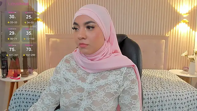 Snapshot of Sooffii_1 chatting on 03/14/25, 05:27 Sooffii 1 online show from 03/14/25, 05:27