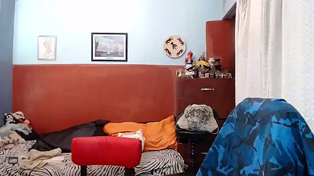 Snapshot of Gretella chatting on 10/01/25, 06:25 Gretella online show from 10/01/25, 06:25