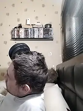 Erimyka online show from 03/25/26, 02:17