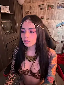 i am nina  online show from 02/13/26, 08:27