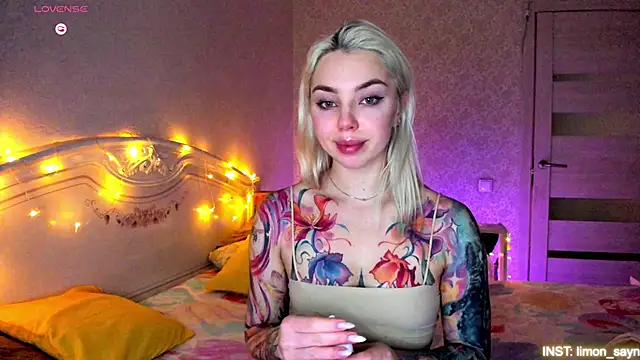 LillyMoure  online show from 03/07/26, 11:24