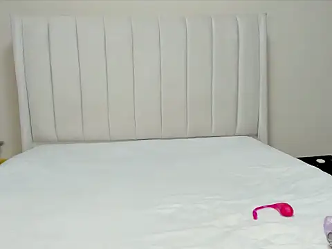  heavenlysent online show from 12/03/25, 01:35