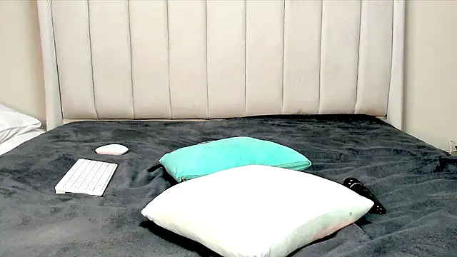  heavenlysent online show from 02/03/26, 06:40