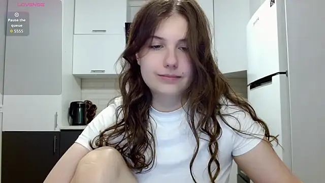 SayMeow  online show from 05/11/26, 05:43