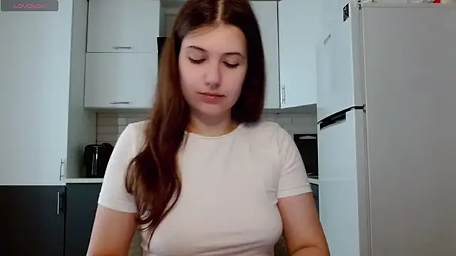 Snapshot of SayMeow_ chatting on 07/12/26, 10:28 SayMeow online show from 07/12/26, 10:28