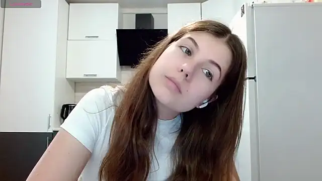 Snapshot of SayMeow_ chatting on 07/16/26, 06:41 SayMeow online show from 07/16/26, 06:41