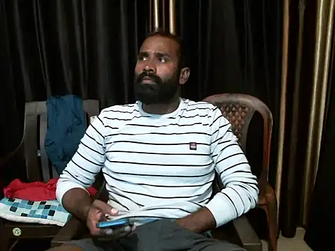 Snapshot of indian2 chatting on 02/06/25, 11:10 indian2 online show from 02/06/25, 11:10