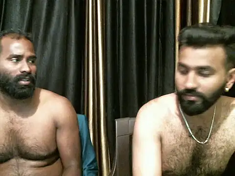 Snapshot of indian2 chatting on 02/08/25, 06:33 indian2 online show from 02/08/25, 06:33