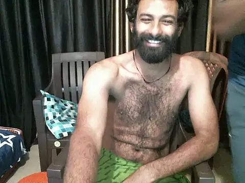 Snapshot of indian2 chatting on 02/20/25, 02:40 indian2 online show from 02/20/25, 02:40