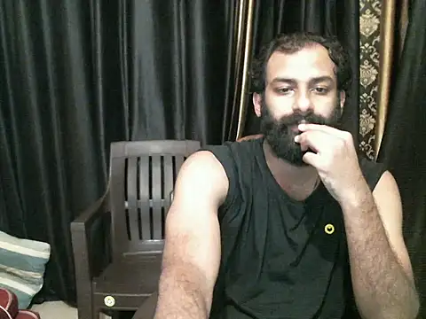 Snapshot of indian2 chatting on 03/13/25, 01:32 indian2 online show from 03/13/25, 01:32