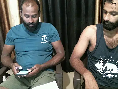 Snapshot of indian2 chatting on 12/02/25, 03:01 indian2 online show from 12/02/25, 03:01