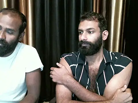 Snapshot of indian2 chatting on 12/17/25, 05:57 indian2 online show from 12/17/25, 05:57