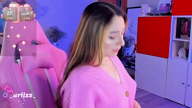 Snapshot of Fiona-Love chatting on 12/12/24, 05:59 Fiona-Love online show from 12/12/24, 05:59