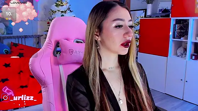 Snapshot of Fiona-Love chatting on 01/16/25, 08:36 Fiona-Love online show from 01/16/25, 08:36