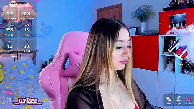 Snapshot of Fiona-Love chatting on 02/07/25, 08:53 Fiona-Love online show from 02/07/25, 08:53