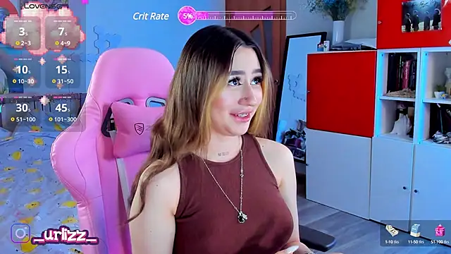 Snapshot of Fiona-Love chatting on 02/11/25, 12:05 Fiona-Love online show from 02/11/25, 12:05