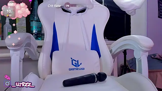 Snapshot of Fiona-Love chatting on 02/28/25, 11:56 Fiona-Love online show from 02/28/25, 11:56