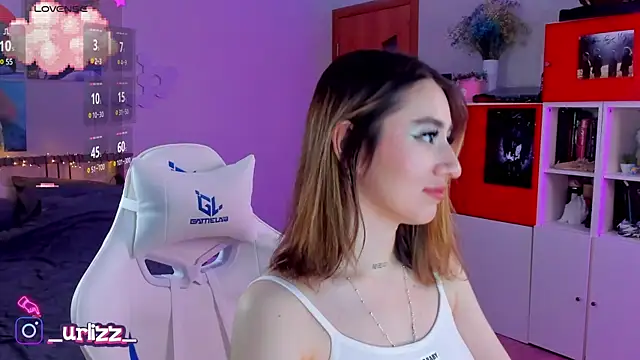 Snapshot of Fiona-Love chatting on 03/11/25, 11:37 Fiona-Love online show from 03/11/25, 11:37