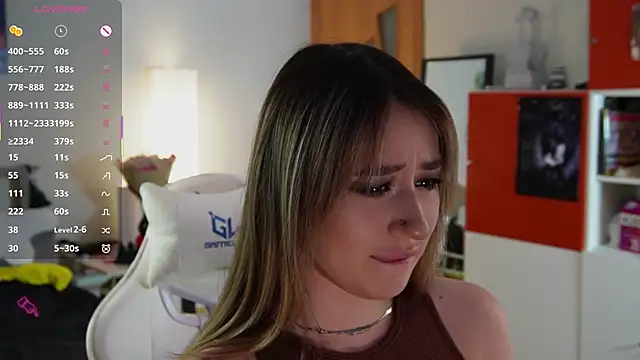 Snapshot of Fiona-Love chatting on 09/19/25, 03:24 Fiona-Love online show from 09/19/25, 03:24