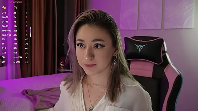 Snapshot of Fiona-Love chatting on 01/14/26, 05:18 Fiona-Love online show from 01/14/26, 05:18