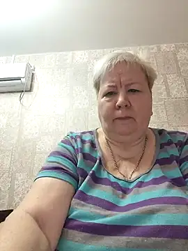 Snapshot of EffectFiona chatting on 03/14/25, 11:22 EffectFiona online show from 03/14/25, 11:22